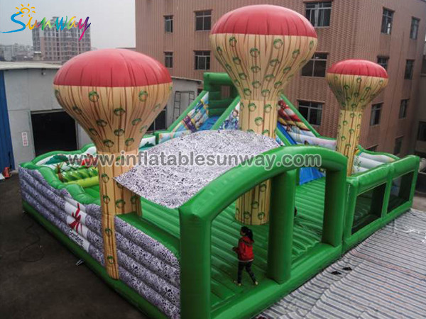 Giant inflatable castle play land